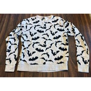 H&M Divided Gray Small Sweatshirt Crew Neck Pullover Bats Long Sleeve Cream
